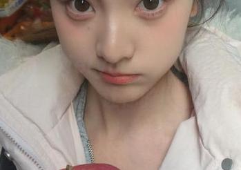 亲密接触Addielyn(에디린)的圣诞节art：原图下载，让你的假期更精彩