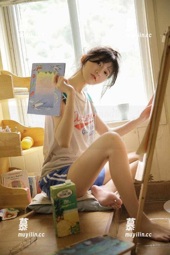 Feilin嗲囡囡 - 感受Jennanni_Jen的夏天：独特私房作品展现无与伦比的女性魅力！