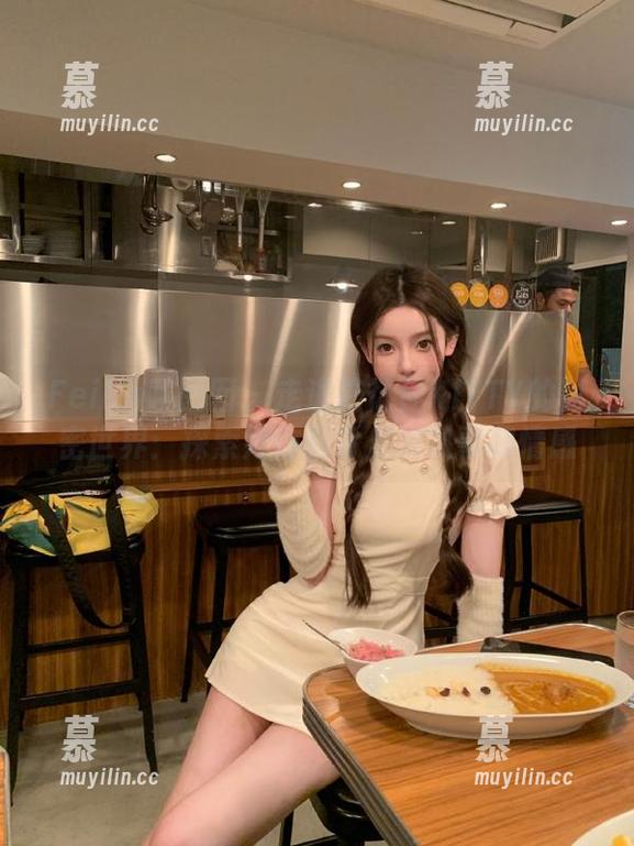 Feilin嗲囡囡-施忆佳KITTY Feilin嗲囡囡 - 走进施忆佳KITTY的秘密世界:探索她作品背后的故事和情感