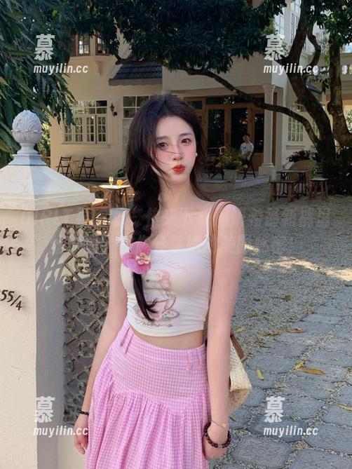 GIRLT果团网-周妍希 GIRLT果团网 - 快来下载周妍希最新裤里丝原图,和你分享她的美丽秘密!