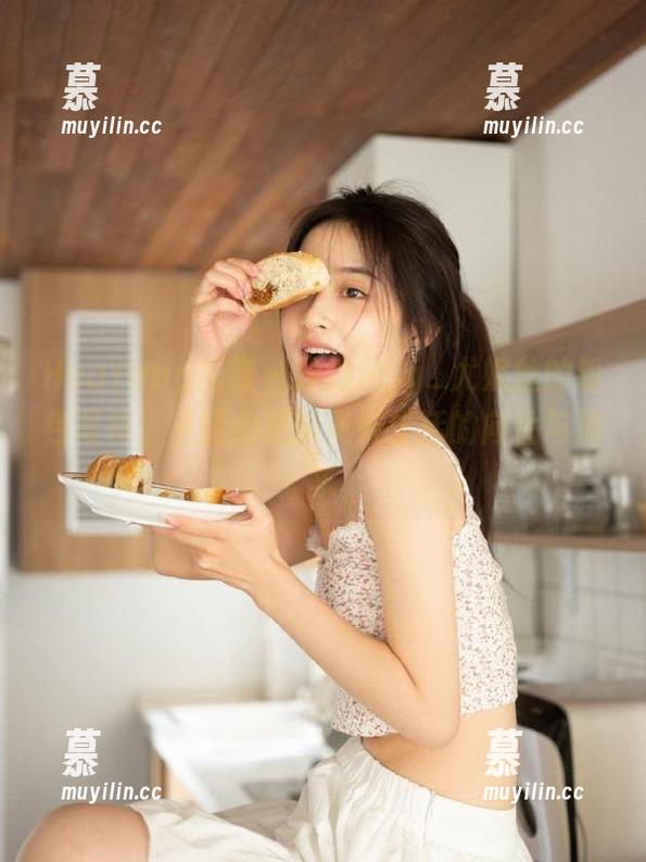 HuaYang花漾-Egg_尤妮丝 HuaYang花漾 - 精选Egg_尤妮丝的粉色写真,唤醒心底对美好生活的向往与追求