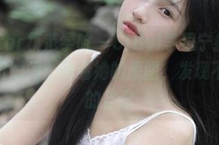 MFStar模范学院 – SiByl李思宁教室中的美好瞬间：观看她的原图，发现不一样的自己