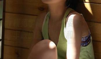 MFStar模范学院 – 深邃姿态：美七mia丰腴的魅力写真和原图