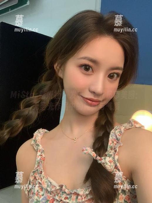 MiStar魅妍社-刘钰儿 MiStar魅妍社 - 发现刘钰儿吊带美图:无圣光作品中的纯真与气质