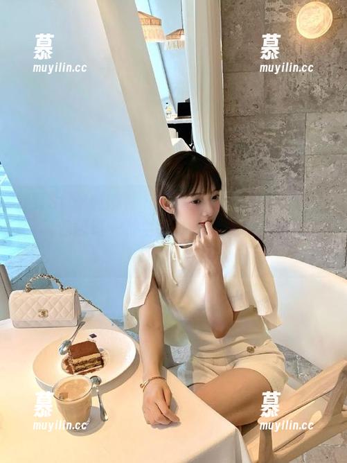 MiStar魅妍社-赵梦洁 MiStar魅妍社 - 赵梦洁水手服私拍套图,带你领略一种全新的清新美学与时尚风格