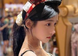 MiStar魅妍社 – 与黄歆苑一起领略灰丝写真之美，全部作品现已开放下载！