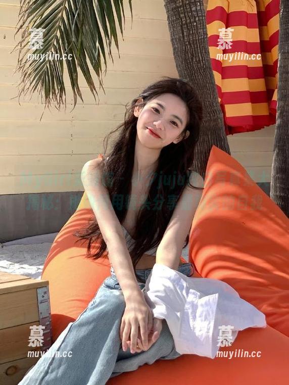MyGirl美媛馆-小夕juju MyGirl美媛馆 - 小夕juju纯白写真集大揭秘:她如何用镜头分享最真实的自我