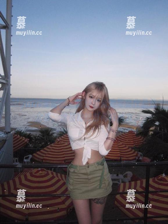 MyGirl美媛馆-陈舒羽 MyGirl美媛馆 - 陈舒羽泳池写真作品集分享,透视她的时尚与活力