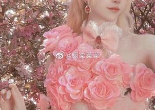流光溢彩的Sakiiii翎柒清纯美图合集，感受青春的魅力