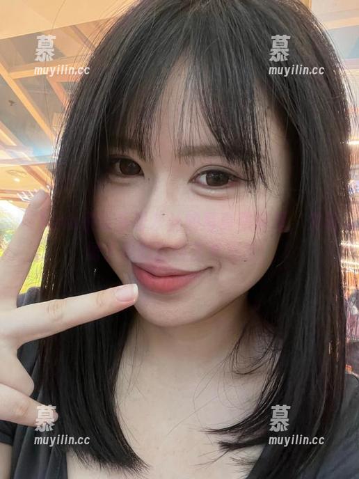 Tina很妖孽呀 在Tina很妖孽呀灰丝的写真图库里,发现属于你的独特艺术灵感!