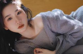UGirls尤果网 – 精选于梓馨旗袍写真，原图免费奉上，带你领略传统与时尚之美！