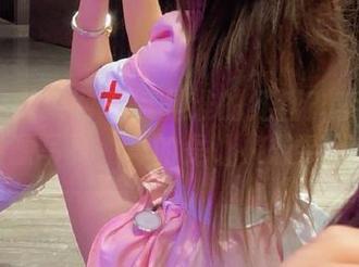 UGirls尤果网 – 这是谁的红裙？李思宁的免费资源写真，真的是让人想笑又想哭！
