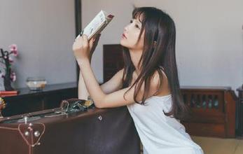 UGirls尤果网 – 金baby的JK原图分享时间，让你在笑声中治愈一天的疲惫！