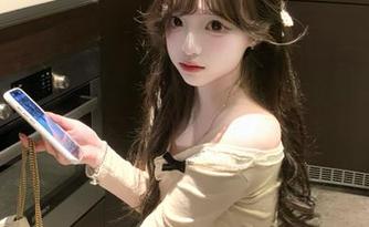 UGirls尤果网 – 霓梓心短裤风格图集，精彩更新不容错过的夏季时光！