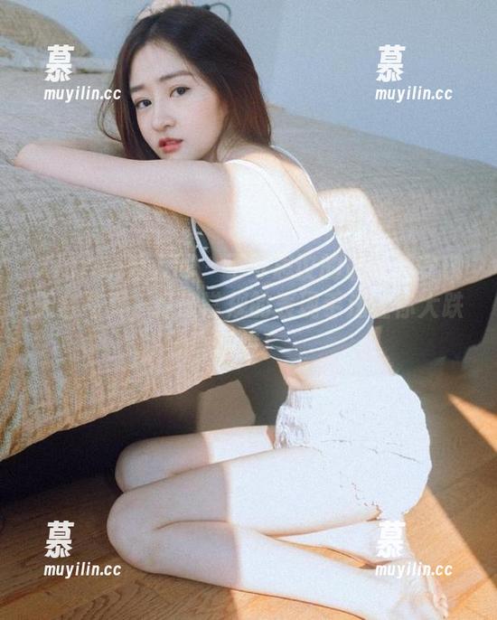 Xiuren秀人网-唐安琪 Xiuren秀人网 - 不可思议的最新唐安琪天台写真,打破常规的表现手法让你大跌眼镜!