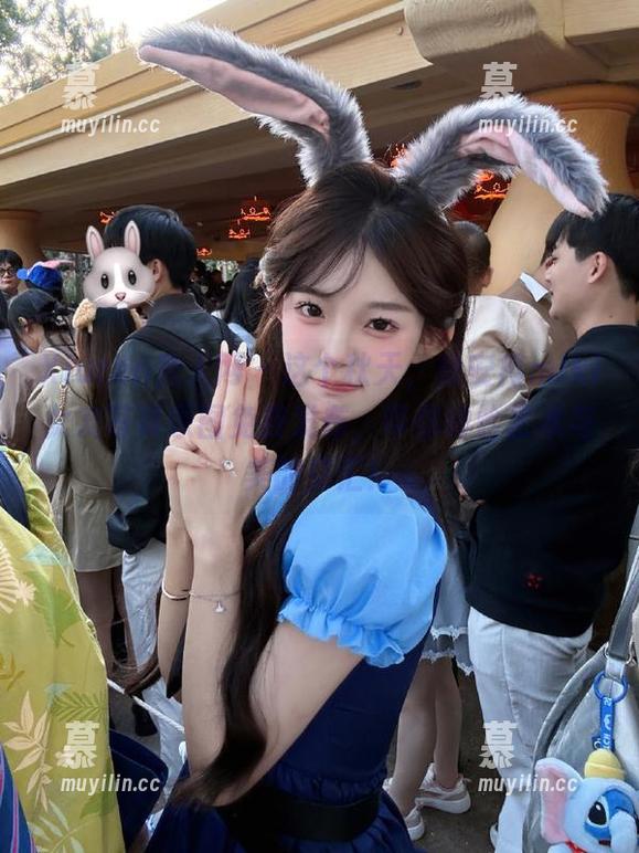 Xiuren秀人网-徐安冉miki Xiuren秀人网 - 这个秋天,徐安冉miki女友写真原图免费发布,带你体验艺术与美的交汇!