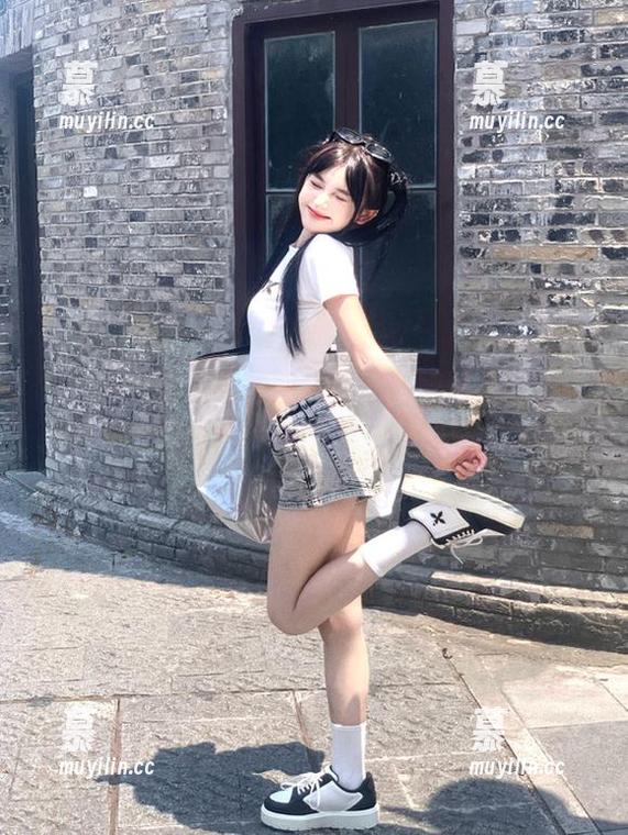 Xiuren秀人网-抖娘利世 Xiuren秀人网 - 在线探秘抖娘利世的夏天图集,收藏她传递的每一份灿烂与温暖