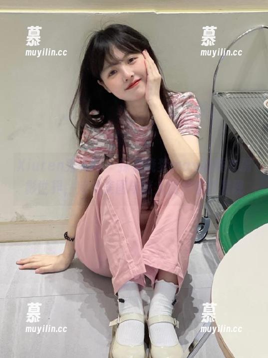 Xiuren秀人网 - 探索晓梦may的睡衣摄影世界，完美美图与迷人照片等你发现