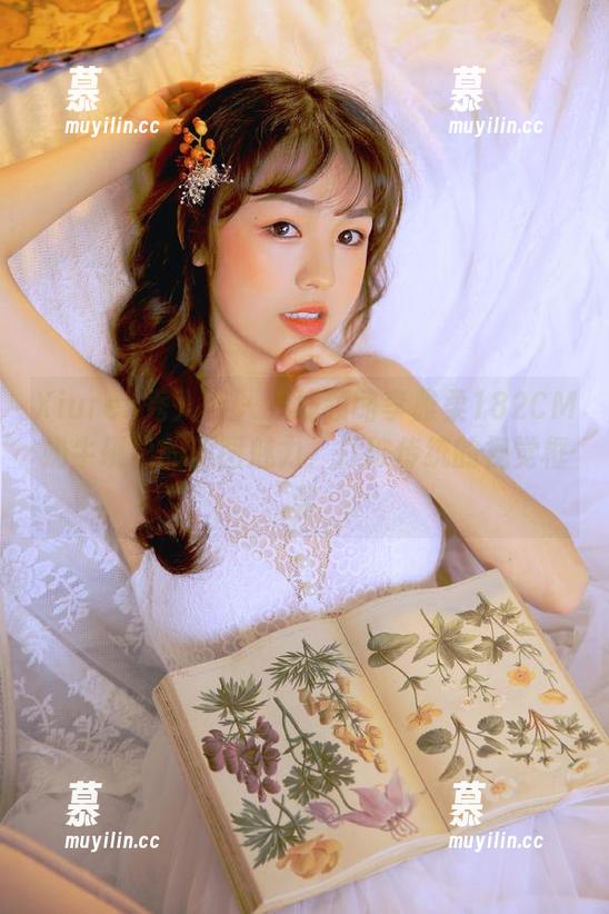 Xiuren秀人网 - 在线领略李雅柔182CM奶牛摄影的原图魅力，打破传统的视觉框架