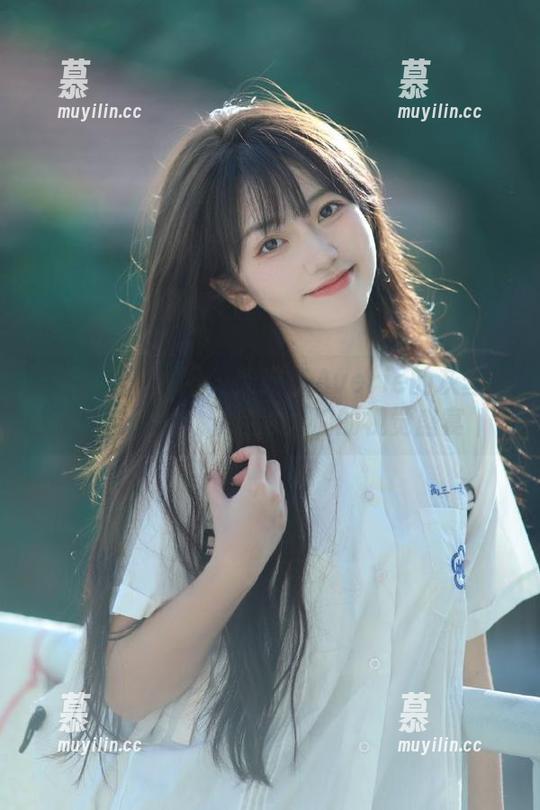 Xiuren秀人网 - 柴婉艺Averie的灰丝写真作品集：精选达人们的视觉盛宴