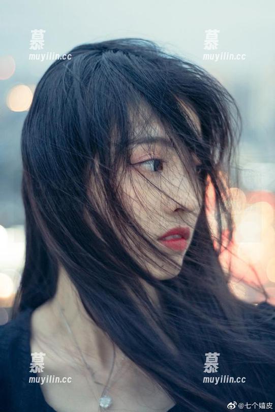 Xiuren秀人网-欧阳若依 Xiuren秀人网 - 探索欧阳若依厨娘写真,获取独家原图资源,感受美食与美的融合!