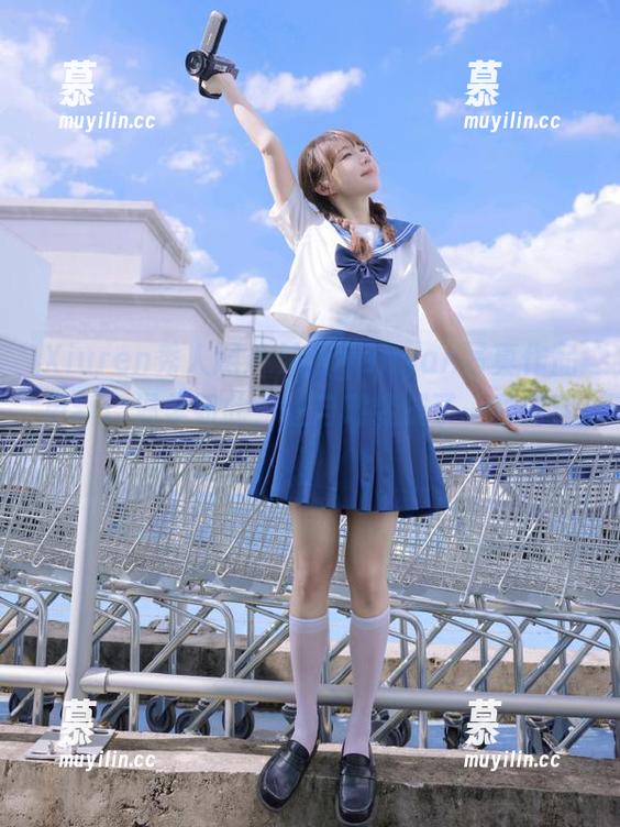 Xiuren秀人网-沐言yanyan Xiuren秀人网 - 沐言yanyan写真作品更新:温柔如此,让自嘲变成了一种时尚!
