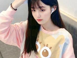 Xiuren秀人网 – 糯美子mini精彩连衣裙美图分享，带你领略她别样的时尚风情！