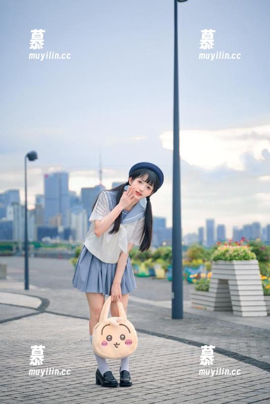 Xiuren秀人网 - 免费西洋画般的享受！谭小灵黑白作品已上线，适合所有追求艺术的人士，快来围观吧！