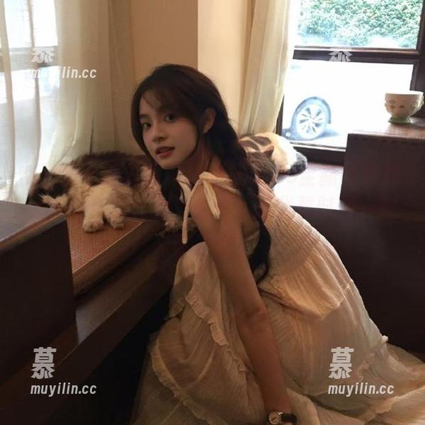 Xiuren秀人网-陈怡曼coco Xiuren秀人网 - 陈怡曼coco全新写真作品:揭秘她作为‘秘书’的优雅时刻,敬请关注!