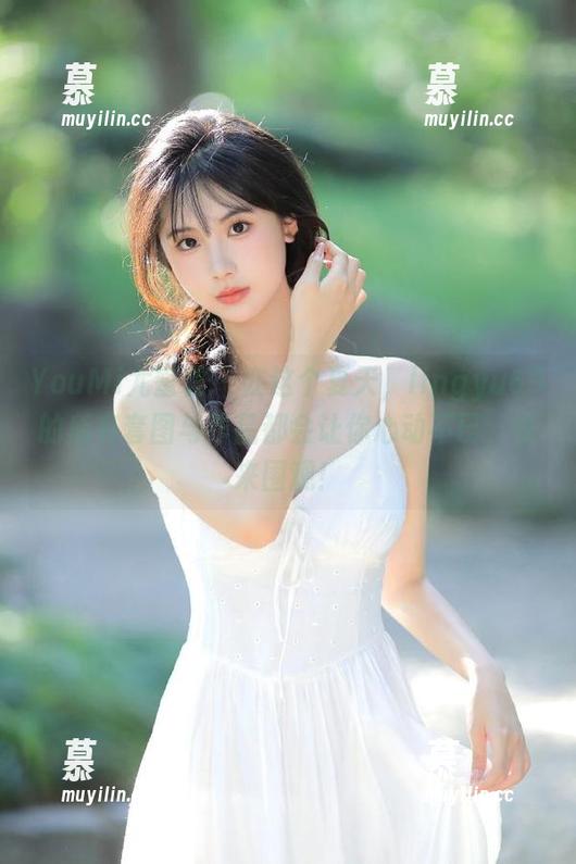 YouMi尤蜜荟-lingyu69 YouMi尤蜜荟 - 在这个夏天,lingyu69的所有套图与作品都会让你心动不已,快来围观!