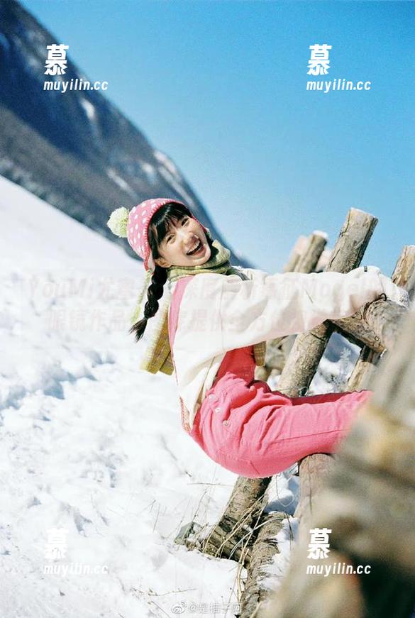 YouMi尤蜜荟-葛征Model YouMi尤蜜荟 - 深度解析葛征Model的眼镜作品,图库提供全方位视觉享受
