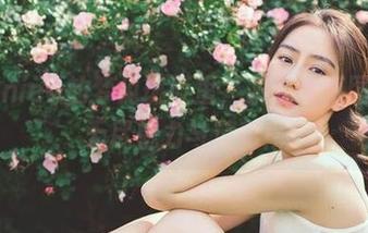在ZinieQ的梦见琉亚里，发现写真图包的无尽魅力与精彩！