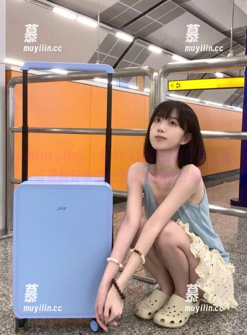 beautyleg-AVY beautyleg - 看AVY瑜伽的新作品,保证更新让你的心情比瑜伽更轻松!