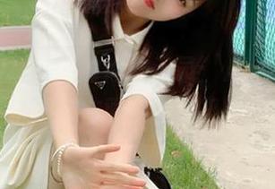 beautyleg – 时尚启示录：Abby的牛仔裤搭配在图库中备受瞩目