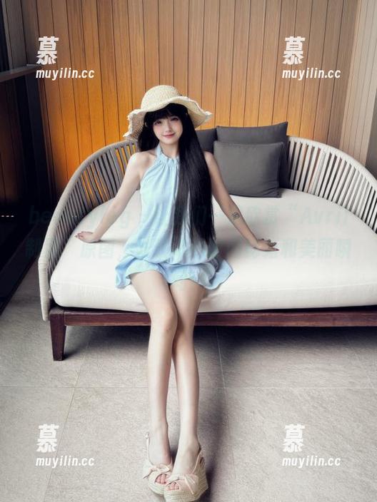 beautyleg-Avril beautyleg - 让我们一起欣赏“Avril制服”原图,发现她的时尚秘籍和美丽瞬间!