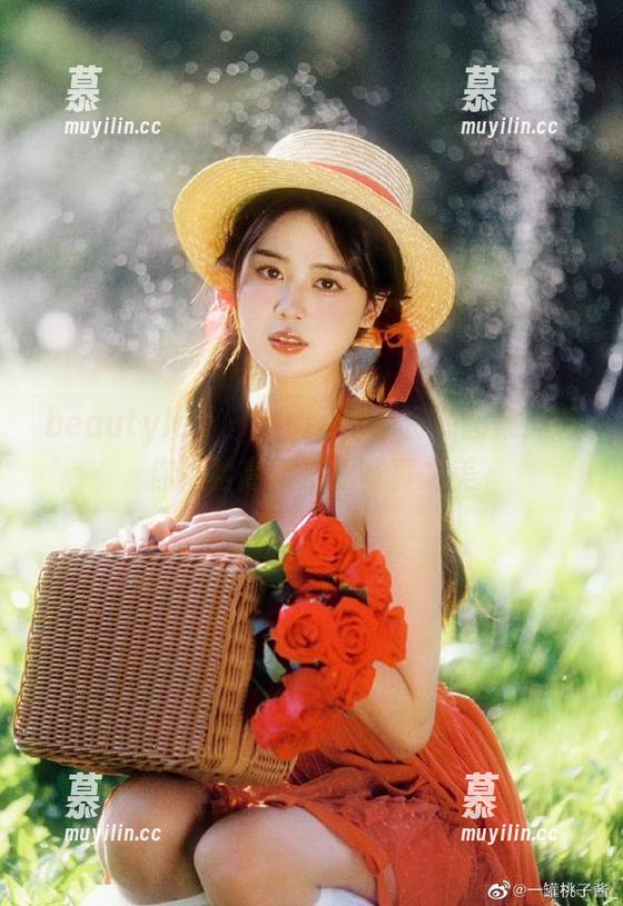 beautyleg-Flora beautyleg - Flora内衣资源图集:带你体验高清优质写真之美