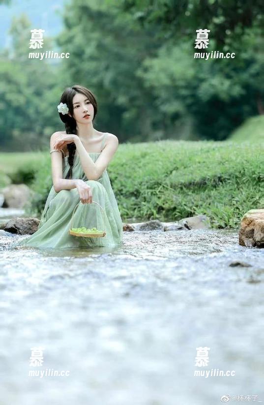 beautyleg-Minna beautyleg - 下载Minna的白丝套图,记录每一刻的精致与优雅,绝对不容错过!