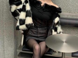 beautyleg – 粉色梦幻来袭：王郁文的写真图片中藏着你不知道的秘密与惊艳！