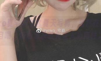 yoko夏宅的全套夏天写真，虽然在阳光下自嘲，但那清凉时光让人心向往之。