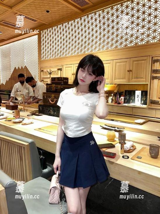 唯美瞬间：サク(saku)的Fantia2023年写真集美图与壁纸推荐