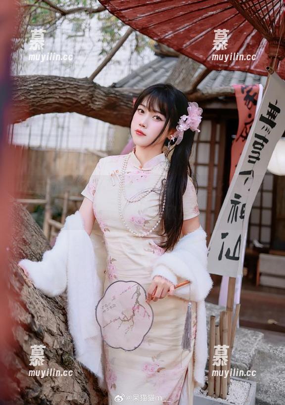 不呆猫 不呆猫带来全新在线作品,绝美比基尼系列作品等你来欣赏!