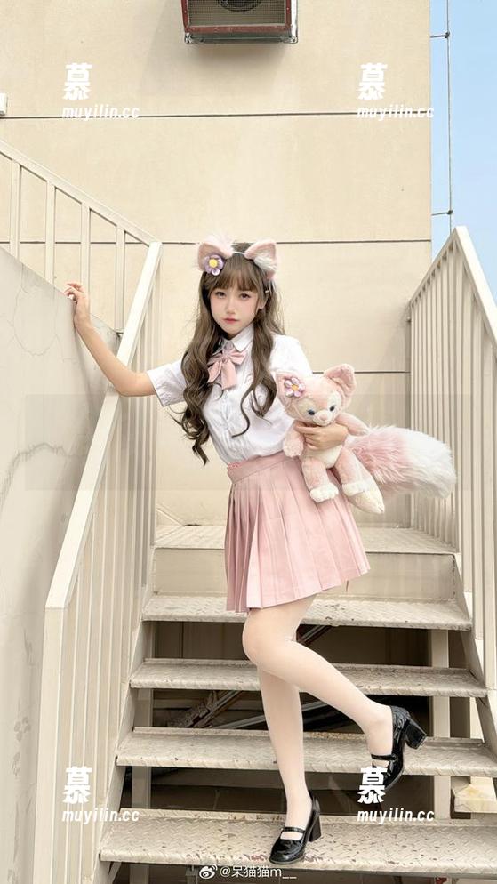 不呆猫 拥抱不呆猫的清纯私房美图,感受摄影之美的每一个瞬间