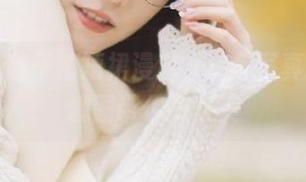 丽柜 – 随子晴短裙漫游，精美写真原图与套图带你感受美