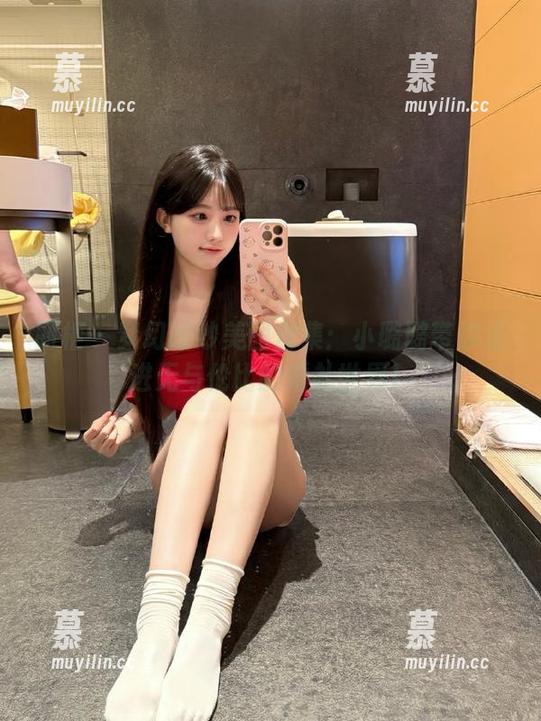 丽柜-小璐璐 丽柜 - 梦幻婚纱美图合集:小璐璐带你走进无与伦比的婚礼世界!