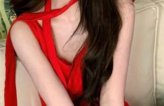 丽柜 – 你从未见过的“尔尔天使”：真实原图分享，带你走进她的世界