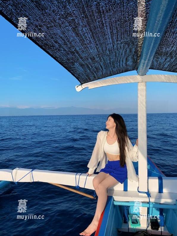 丽柜-潘潘 丽柜 - 不看后悔,潘潘香浴名莲高清原图,唯美至极让人惊艳!