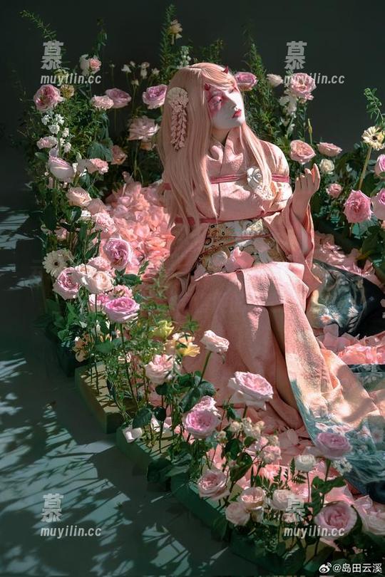 云溪溪 云溪溪修女作品集:精选视觉故事,记录她对生活与信仰的思考