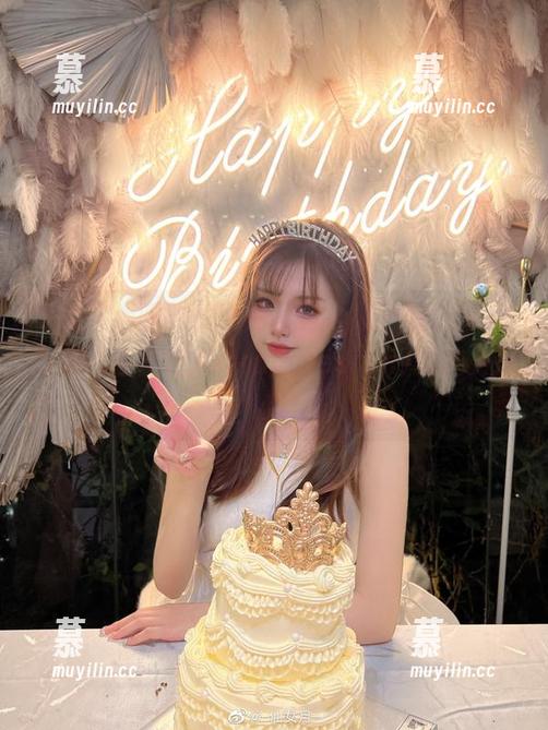 仙女月 可爱又温暖的仙女月写真合集,感受Ivy(原创插画角色AstrumDesign)的魅力风采