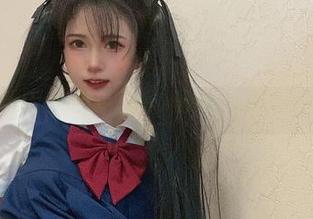 倦倦喵的日常美图图集，带你体验她的小确幸与温暖瞬间！