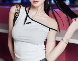 克拉女神 – 千变万化的网袜风格，宋黛带给你的免费美图与自嘲的乐趣